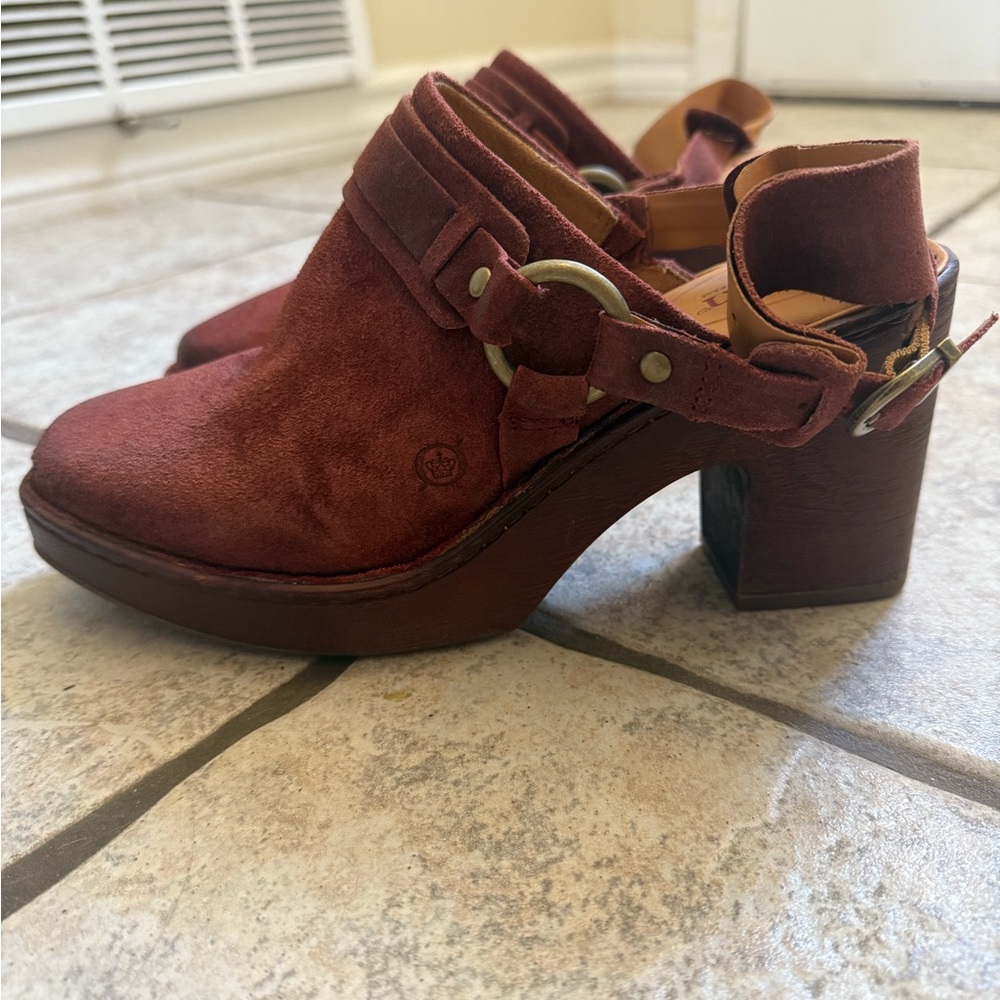 BORN - Hudson Distressed Suede Leather slingback Clogs - Picture 4 of 6